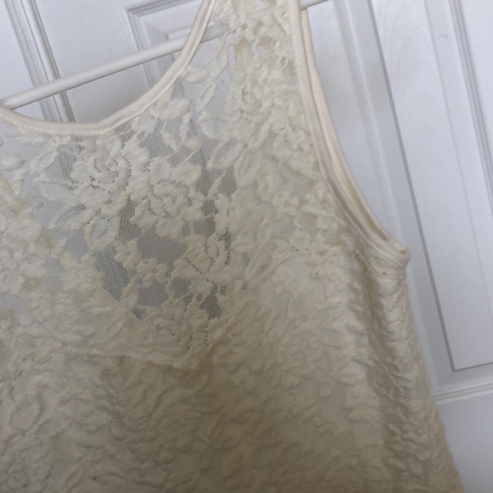 White lace dress - Picture 4 of 4